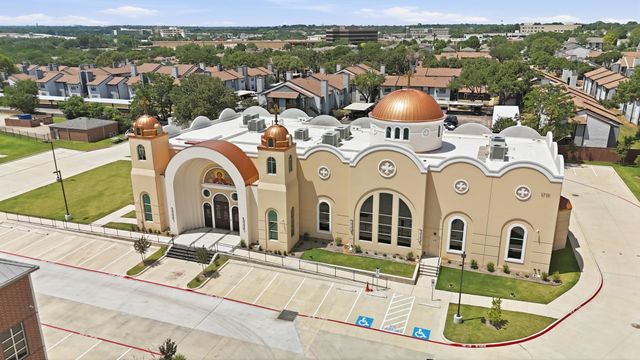 1909 Schumac Lane, Bedford, TX 76022