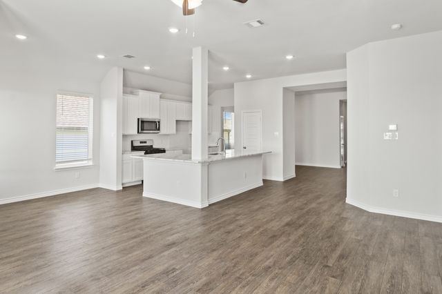 6925 Night Owl Lane, Fort Worth, TX 76036