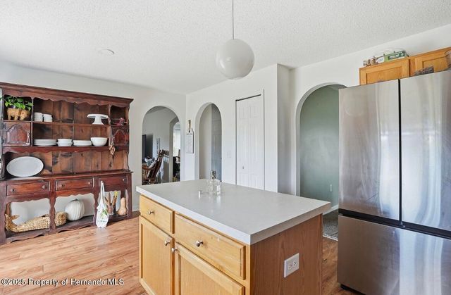 11077 JENNY WREN Road, Brooksville, FL 34614