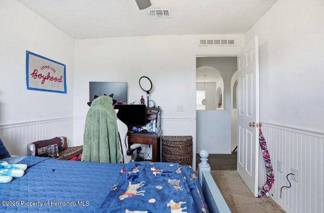 11077 JENNY WREN Road, Brooksville, FL 34614