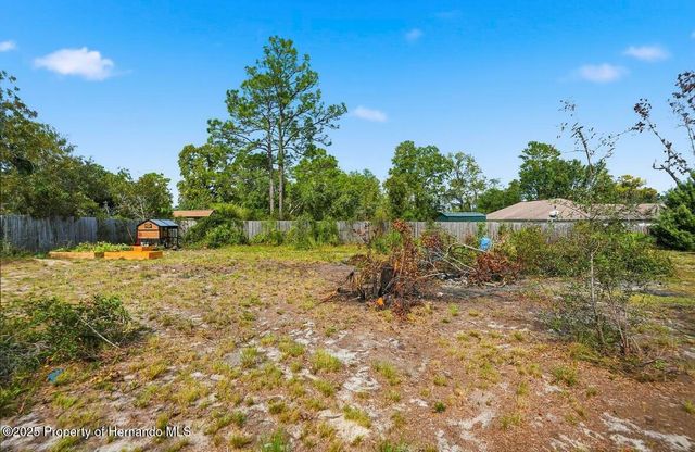 11077 JENNY WREN Road, Brooksville, FL 34614