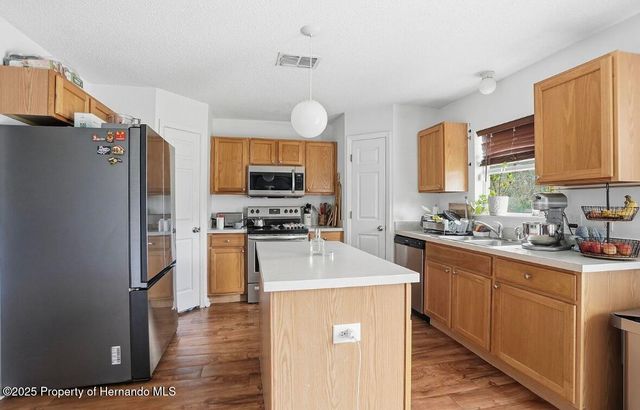 11077 JENNY WREN Road, Brooksville, FL 34614