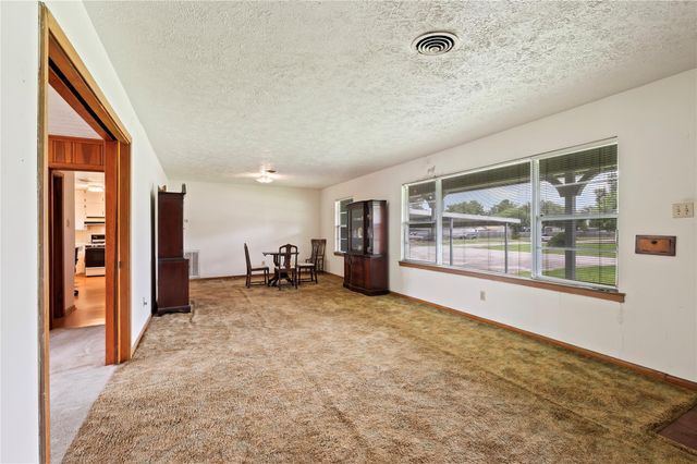 6302 Olson Lane, Pasadena, TX 77505