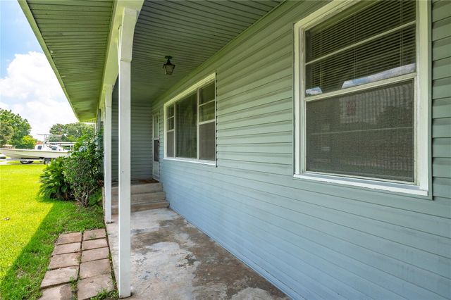 6302 Olson Lane, Pasadena, TX 77505