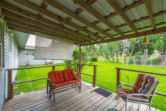 6302 Olson Lane, Pasadena, TX 77505