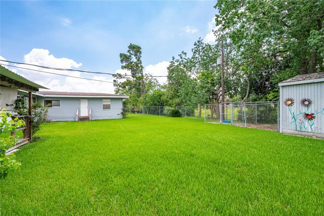 6302 Olson Lane, Pasadena, TX 77505