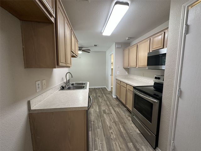 1409 Misty Meadow Drive, Midlothian, TX 76065