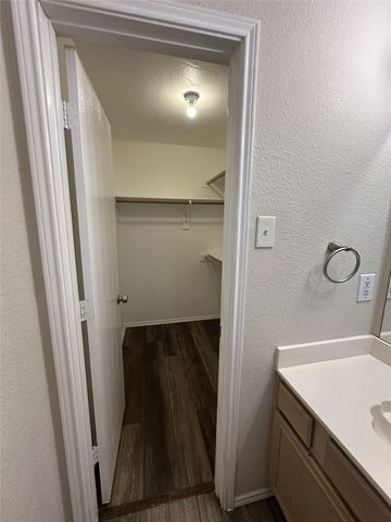 1409 Misty Meadow Drive, Midlothian, TX 76065
