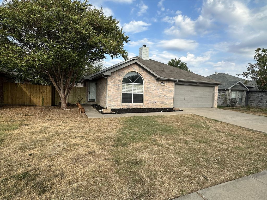 1409 Misty Meadow Drive, Midlothian, TX 76065