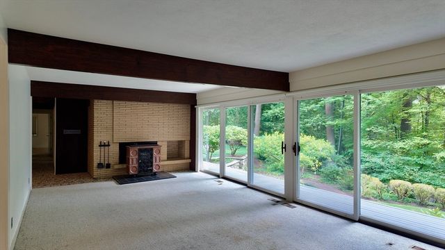 14 Overlook Dr, Weston, MA 02493