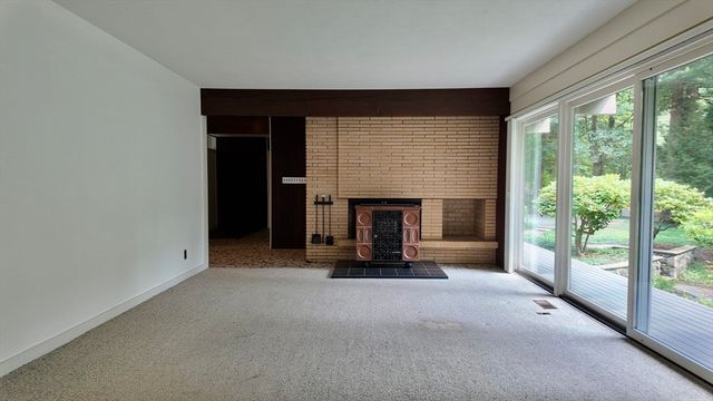 14 Overlook Dr, Weston, MA 02493