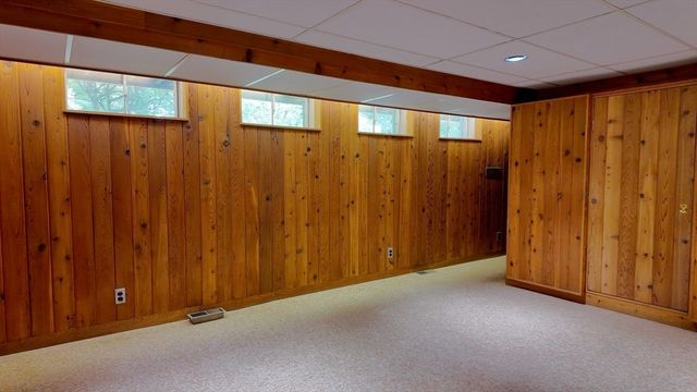 14 Overlook Dr, Weston, MA 02493