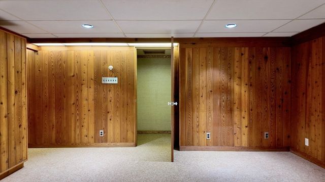 14 Overlook Dr, Weston, MA 02493