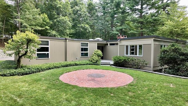 14 Overlook Dr, Weston, MA 02493