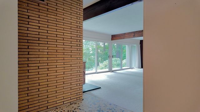 14 Overlook Dr, Weston, MA 02493