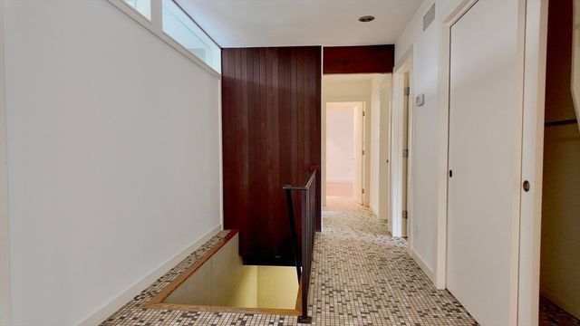 14 Overlook Dr, Weston, MA 02493