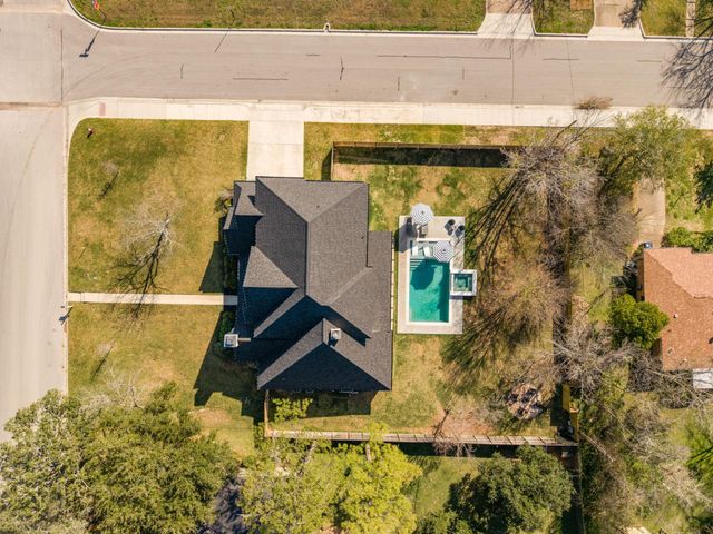 1210 Walton Drive, College Station, TX 77840