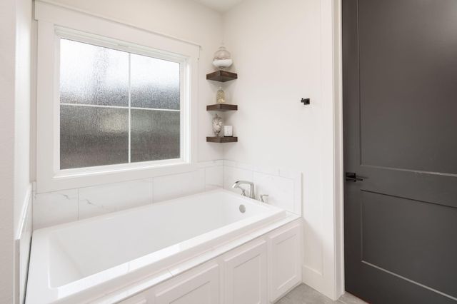 1210 Walton Drive, College Station, TX 77840