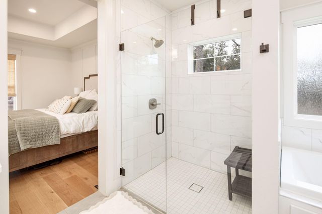 1210 Walton Drive, College Station, TX 77840