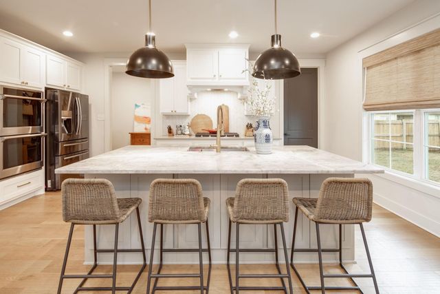 1210 Walton Drive, College Station, TX 77840