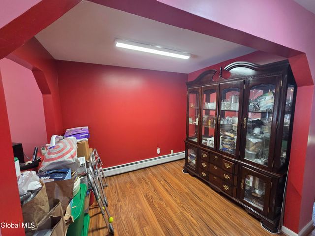 7 Woodridge Circle, Halfmoon, NY 12065