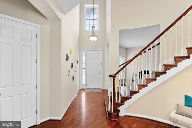 2467 CYPRESS GREEN LN, Herndon, VA 20171