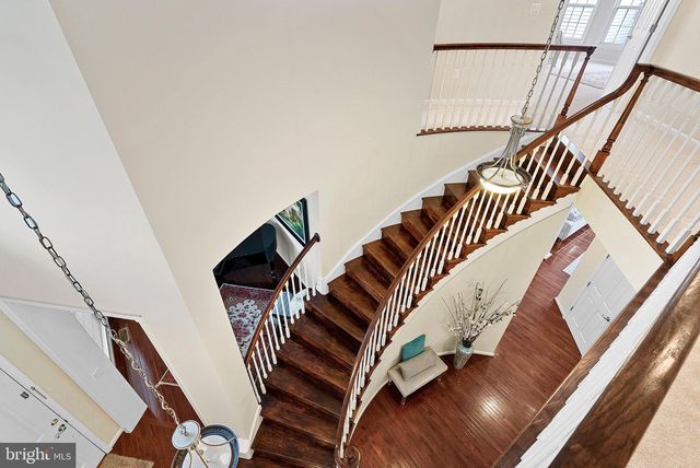 2467 CYPRESS GREEN LN, Herndon, VA 20171