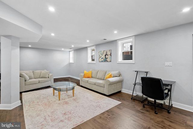 2467 CYPRESS GREEN LN, Herndon, VA 20171