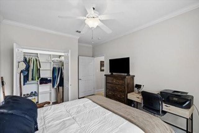 5804 Cross Creek Circle, Tyler, TX 75703