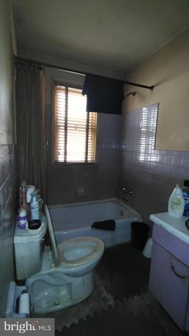 100 LOGAN AVE, Glenside, PA 19038