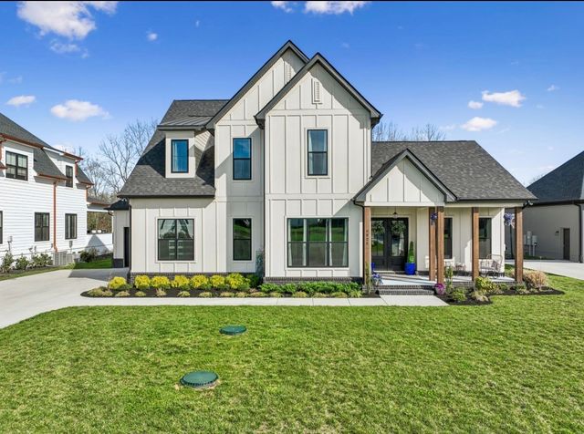 6825 Springwater St, Smyrna, TN 37167