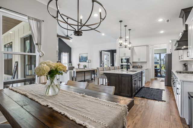 6825 Springwater St, Smyrna, TN 37167