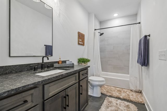 6825 Springwater St, Smyrna, TN 37167