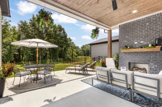 6825 Springwater St, Smyrna, TN 37167