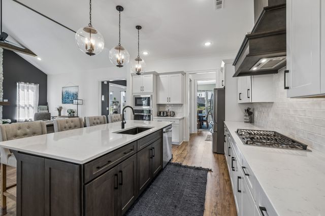 6825 Springwater St, Smyrna, TN 37167