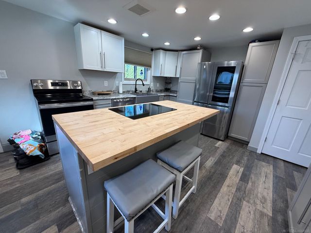 3288 Metcalf Road, Burtchville Twp, MI 48059