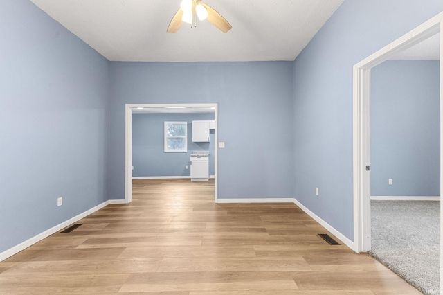 313 W 10Th Street, Muncie, IN 47302