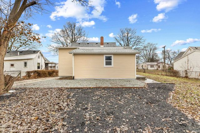 313 W 10Th Street, Muncie, IN 47302