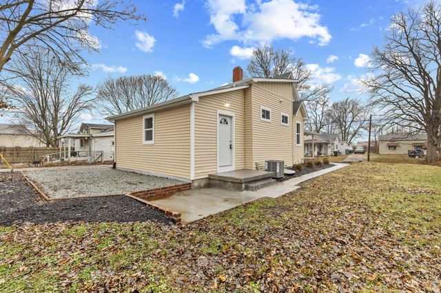 313 W 10Th Street, Muncie, IN 47302