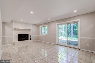 8817 GATESHEAD RD, Alexandria, VA 22309