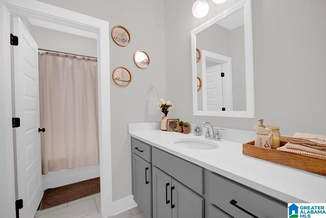 1027 PINECLIFF CIRCLE, Birmingham, AL 35242