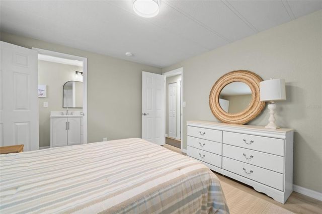 6833 MOUNT ORANGE DRIVE NE 392, St Petersburg, FL 33702