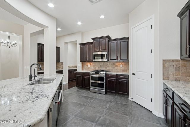 18231 W CAMPBELL Avenue, Goodyear, AZ 85395