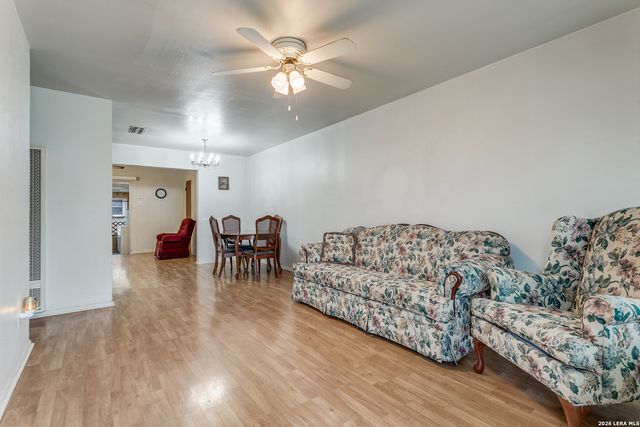 1504 WAVERLY AVE, San Antonio, TX 78201