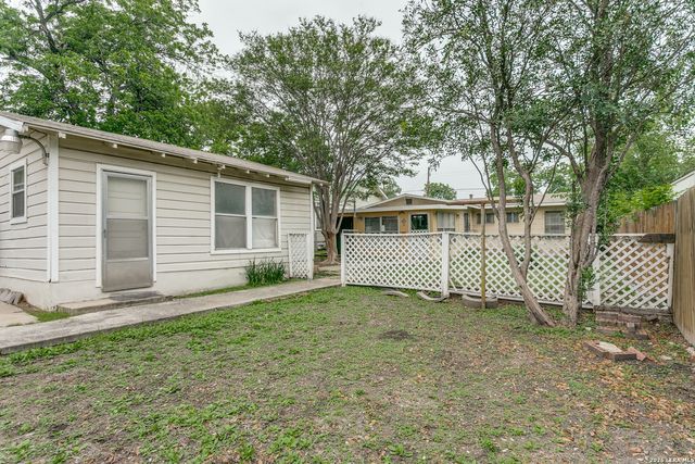 1504 WAVERLY AVE, San Antonio, TX 78201