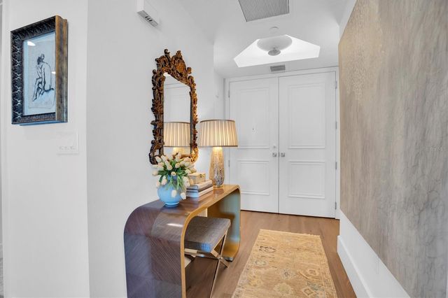 1209 E CUMBERLAND AVENUE 804, Tampa, FL 33602