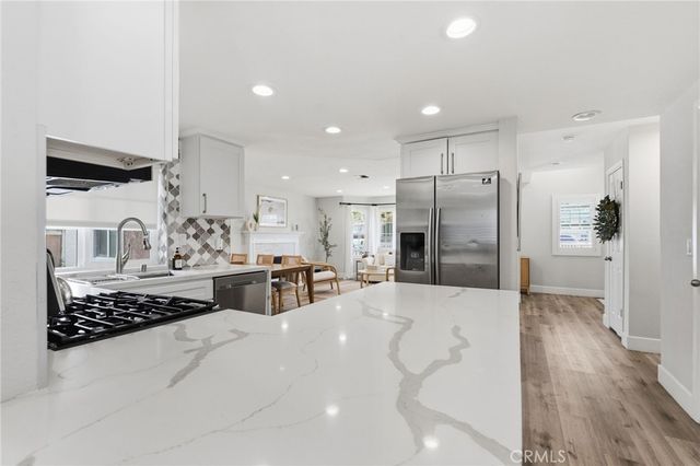 2109 Curtis Avenue A, Redondo Beach, CA 90278