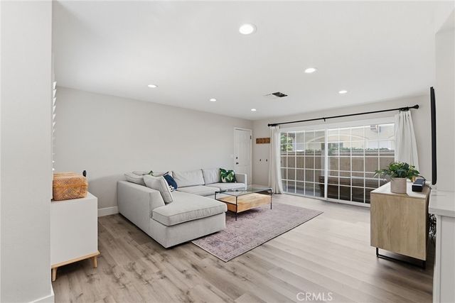 2109 Curtis Avenue A, Redondo Beach, CA 90278