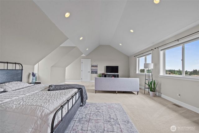 9306 Milburn Loop SE, Olympia, WA 98513