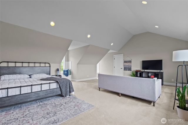 9306 Milburn Loop SE, Olympia, WA 98513